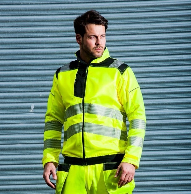 a-megfelelo-munkaruha-biztonsag-minoseg-stilus_TTz2qwuJsp